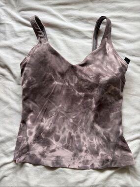 Lululemon tank size 4